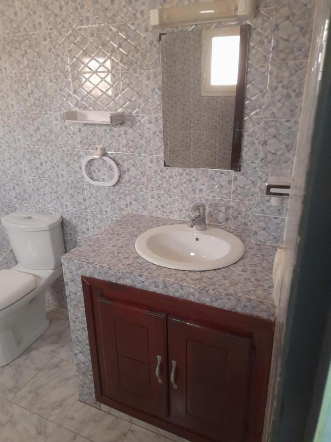 סומון Maison D Hote La Dore Du Senegal Bas-De - Villa מראה חיצוני תמונה